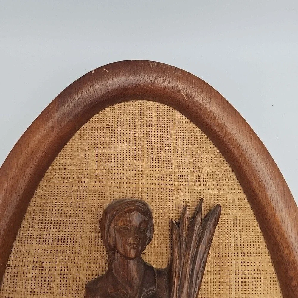 Vintage Hand-Carved Teak Wood Wall Art Oval‎ Shaped Woven Backgrounds MCM